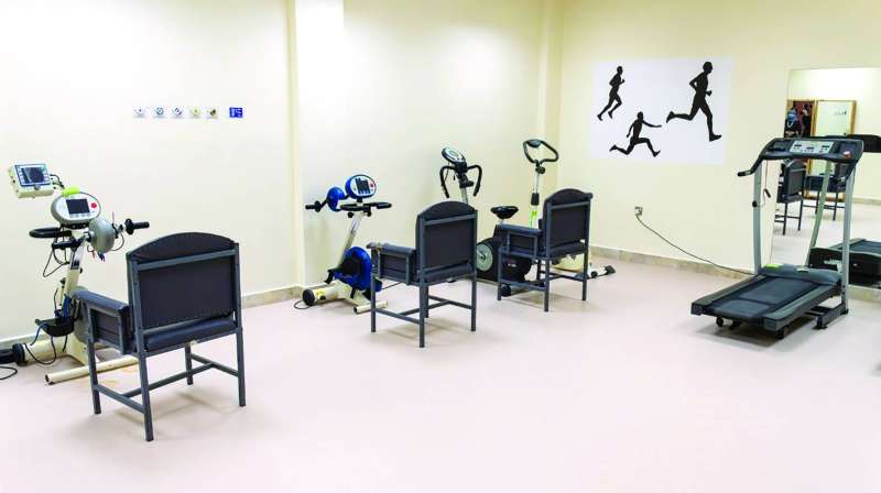 إحدى قاعات قسم العلاج الطبيعي