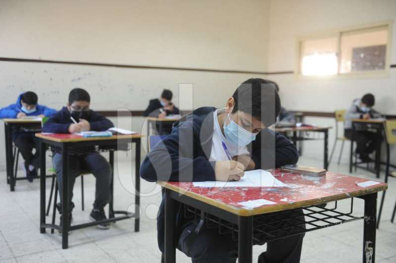 طلبة السادس والسابع.. دشنوا اختبارات منتصف العام 