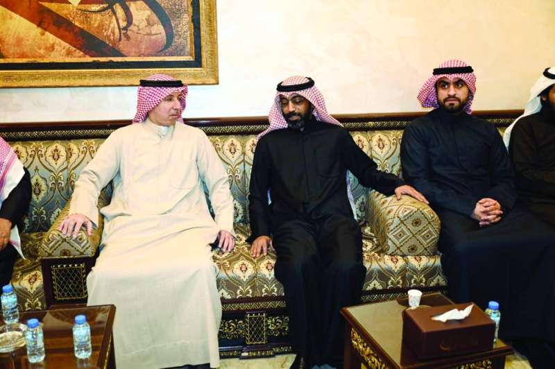 
مهلهل المضف مهنئاً
