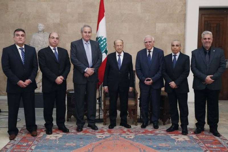 عون يؤكد تقديم الدعم لكل لبناني خلال استقباله لوفد من بلدية الشويفات أمس