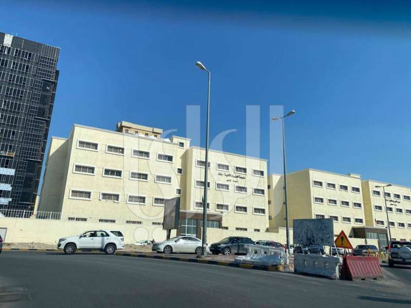 الجهراء بعد الأمطار.. حركة السير انسيابية والمدارس مستعدة لاستقبال طلابها  