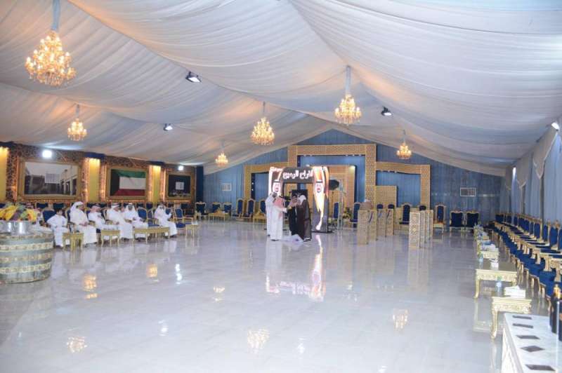 أصحاب صالات أفراح انتقدوا قرار وقف المناسبات