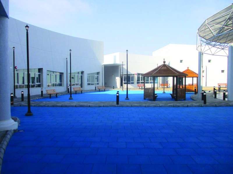 ساحات المبنى
