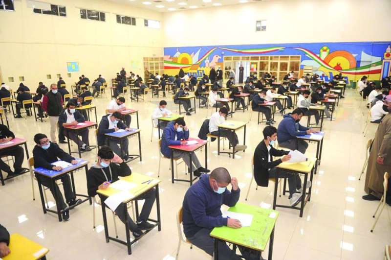 اختبارات المتوسطة والثانوية تستأنف اليوم... والثاني عشر تبدأ الأربعاء