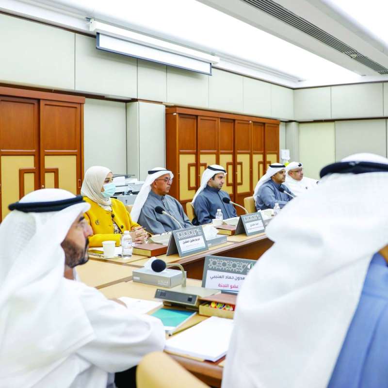 من اجتماع سابق للجنة التعليمية الشهر الماضي
