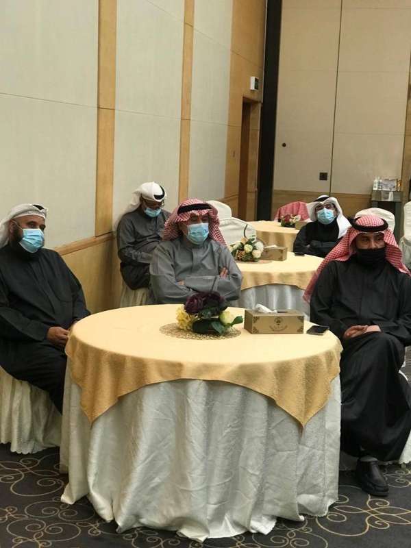 اجتماع مدير منطقة حولي التعليمية مع رؤساء لجان الاختبارات 