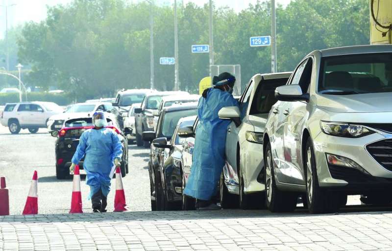 إقبال متواصل على إجراء المسحات
