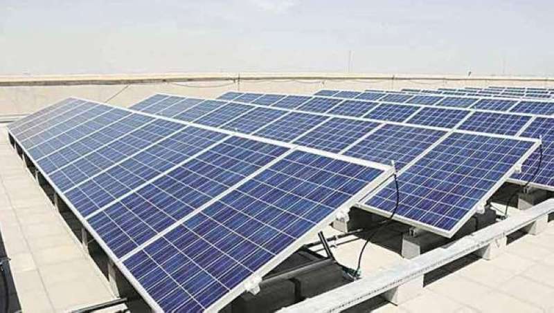 «السكنية» تزوّد 96 مبنى في المطلاع بنظام الطاقة الشمسية
