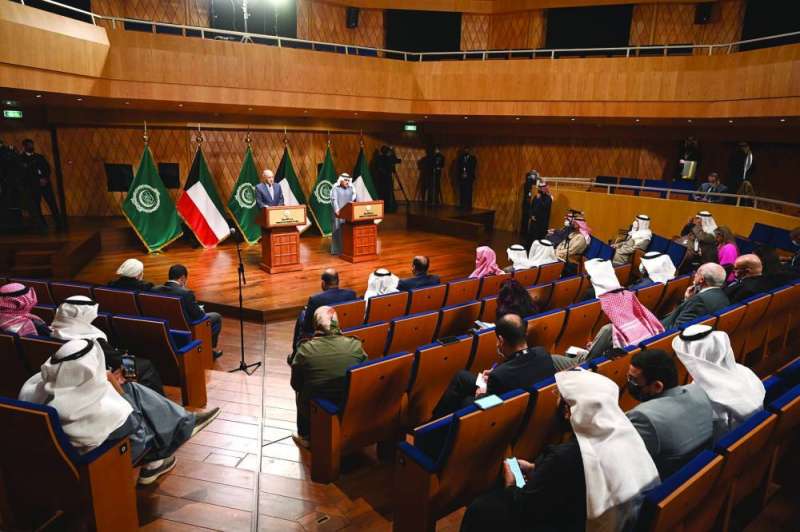 الناصر وأبوالغيط خلال المؤتمر الصحافي المشترك (تصوير أسعد عبدالله)