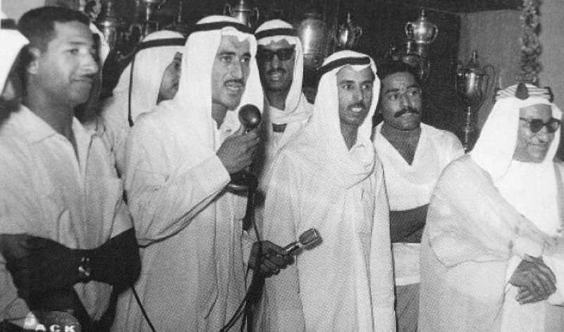 العوضي مرحباً بزيارة الشيخ عبدالله الجابر للنادي العربي
