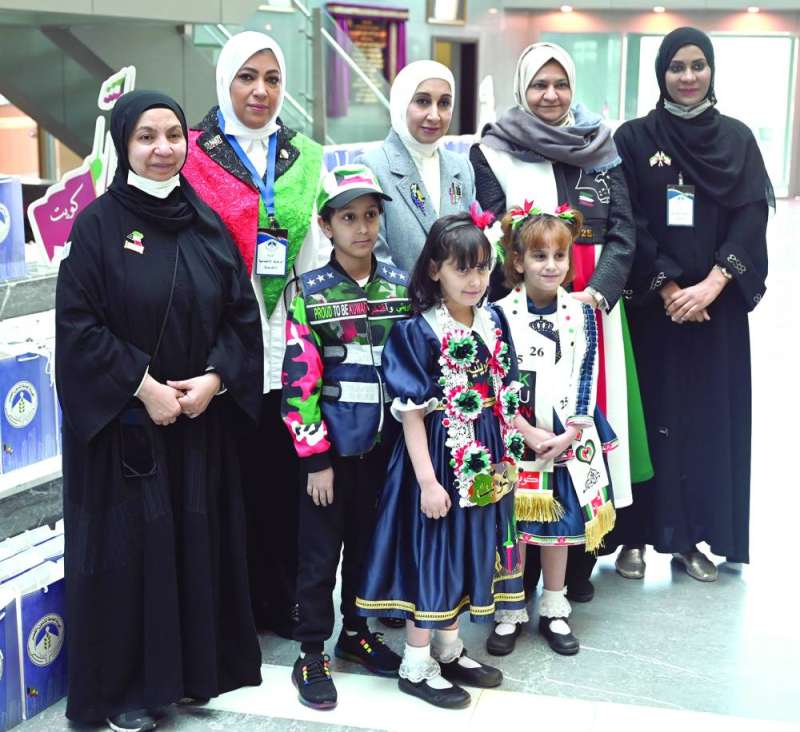 العمر متوسطة الياقوت والفضالة والجناع والضبيان مع عدد من الأطفال