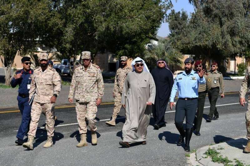 وزير الدفاع خلال زيارة إلى ميادين الرماية والفروسية التابعة للاتحاد الرياضي العسكري	