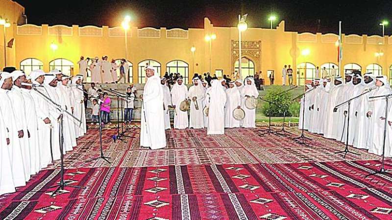 «فرقة القصر الأحمر»
