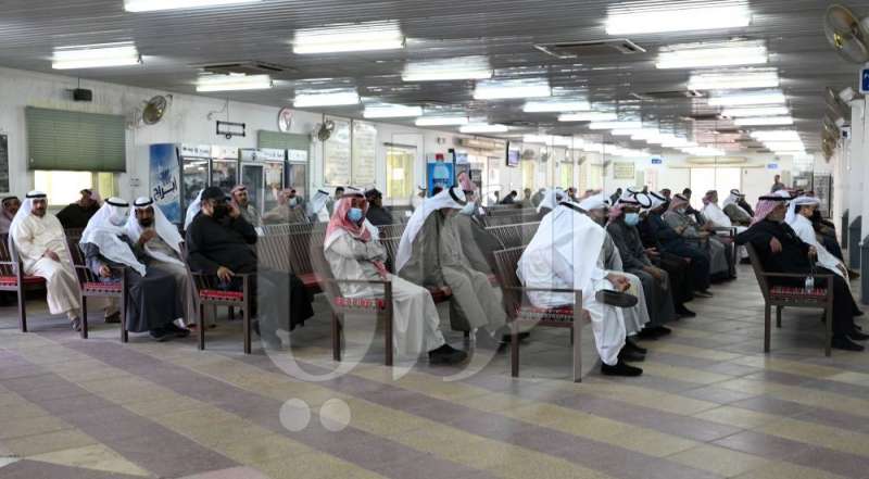 تلقي التعازي صالات المقابر (تصوير: نايف العقلة) 