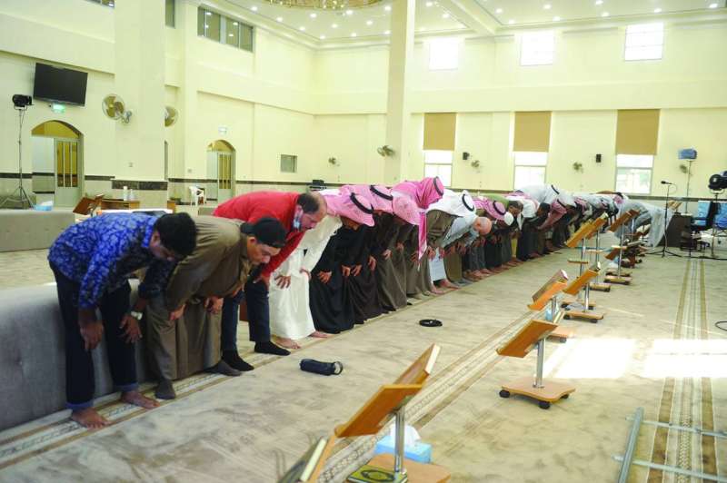 عادت الصلاة لوضعها الطبيعي من جديد