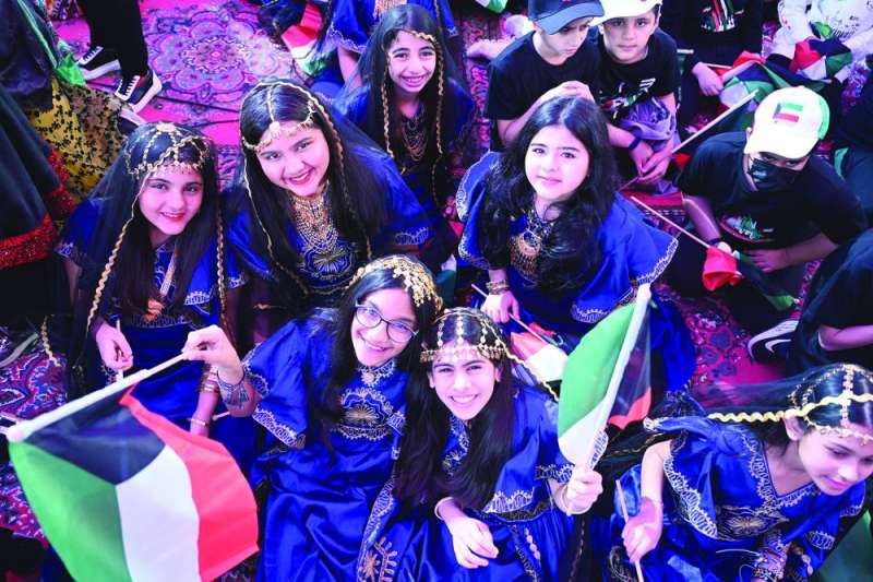زهرات شاركن في الحفل 	 (تصوير نايف العقلة)
