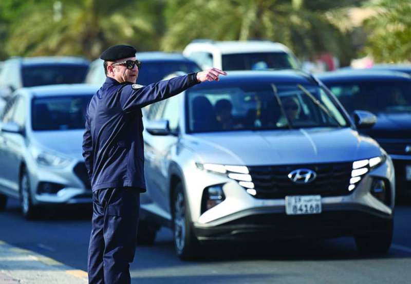 العقيد الشيرازي مشرفاً على الحملة