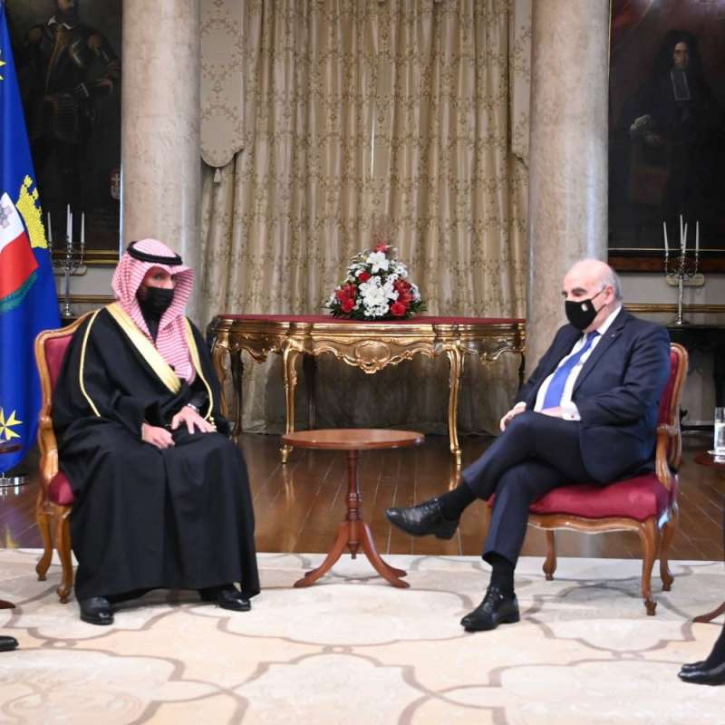 رئيس مالطا يستقبل الغانم 
 