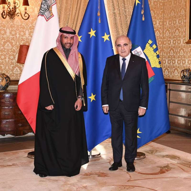 رئيس مالطا يستقبل الغانم 
 