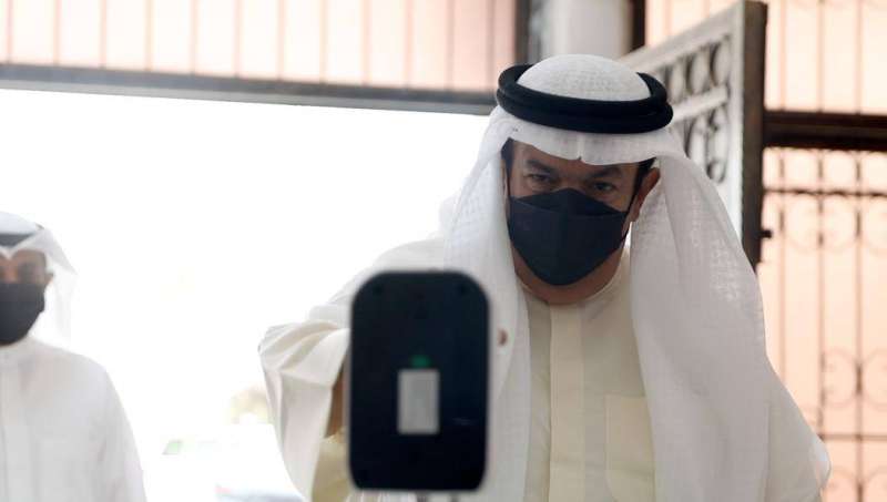 وزير التربية خلال الجولة 