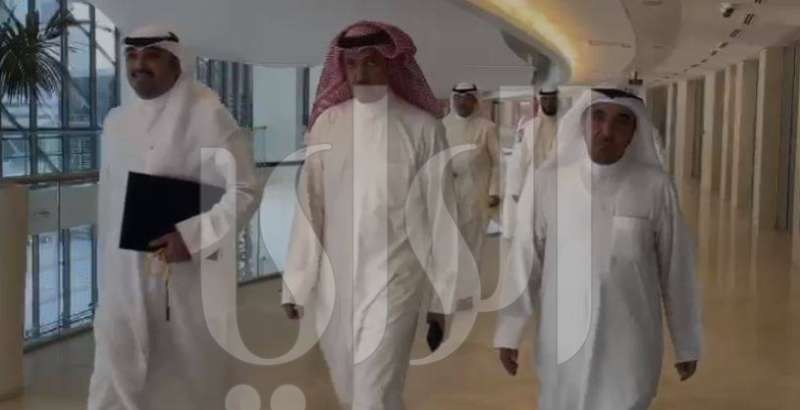 الساير وجوهر وخالد العتيبي يتقدمون باستجواب إلى رئيس الوزراء 