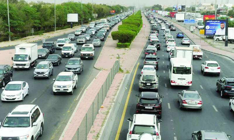 
اختناقات في الاتجاهين	 (تصوير سعود سالم)
