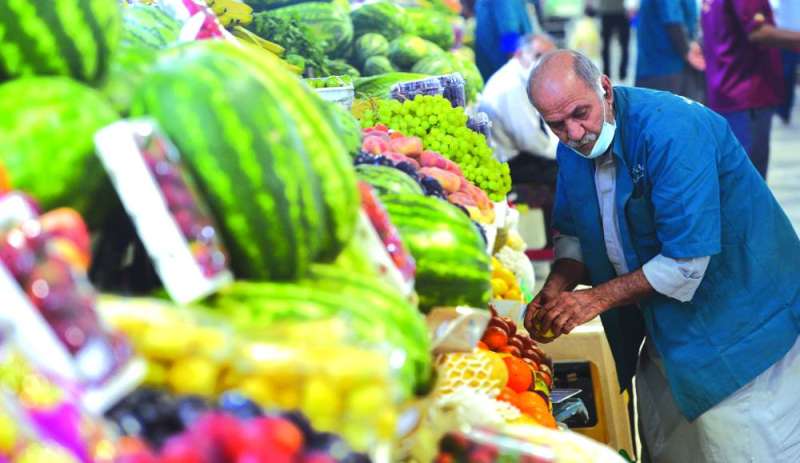 
وافدو الـ 60 في دوامة القلق المتواصل