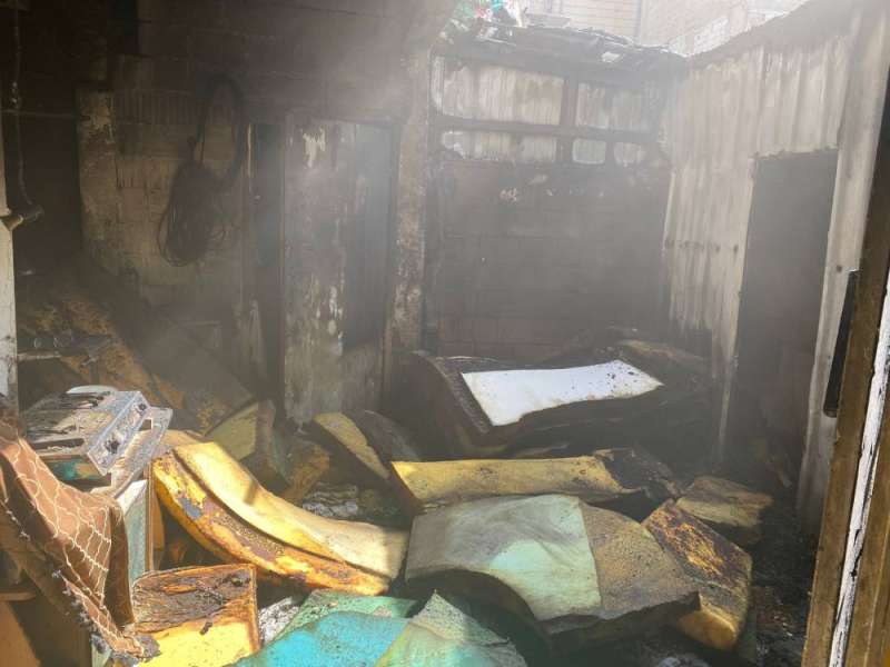 المنزل المحترق