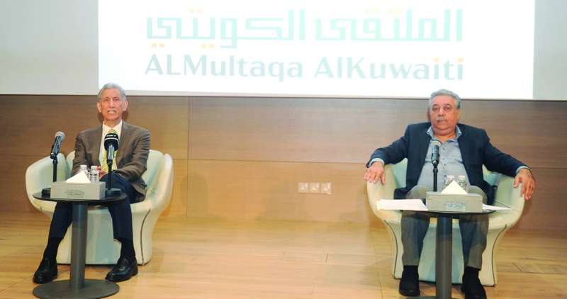 الرفاعي والجسمي يتحدثان في المؤتمر الصحافي 	(تصوير سعود سالم)
