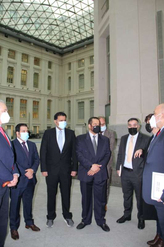 وفد من «البلدي» زار بلديات في إسبانيا 
 