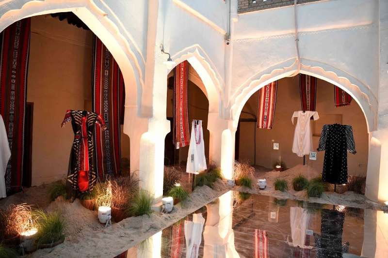 معرض الزي للتصميم والابتكار في بيت البدر