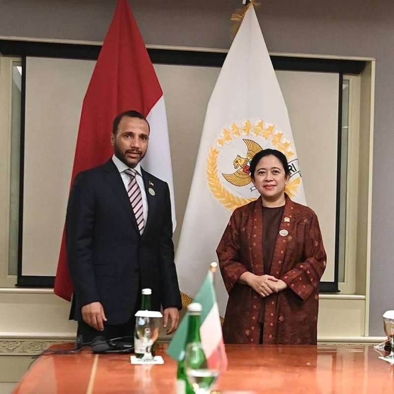 رئيس مجلس الأمة مع نظيرته الإندونيسية
 