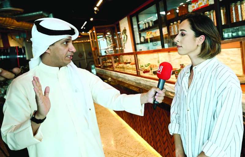 
سهام الحسيني متحدثة للزميل علي شويطر