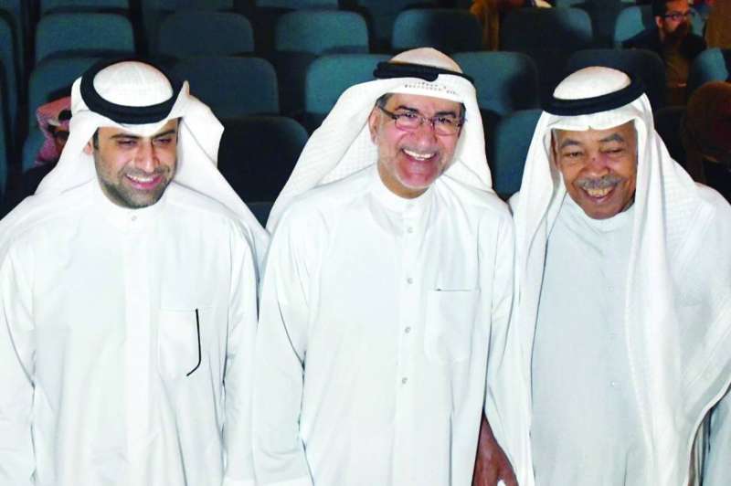 وزير الإعلام والأنصاري وسعد الفرج
