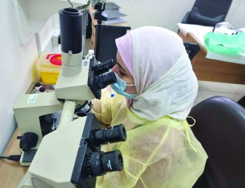 
دقة في إجراء الفحوصات