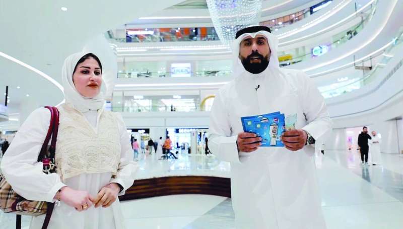 
عبدالعزيز النبهان مع مشاركة في إحدى الحلقات