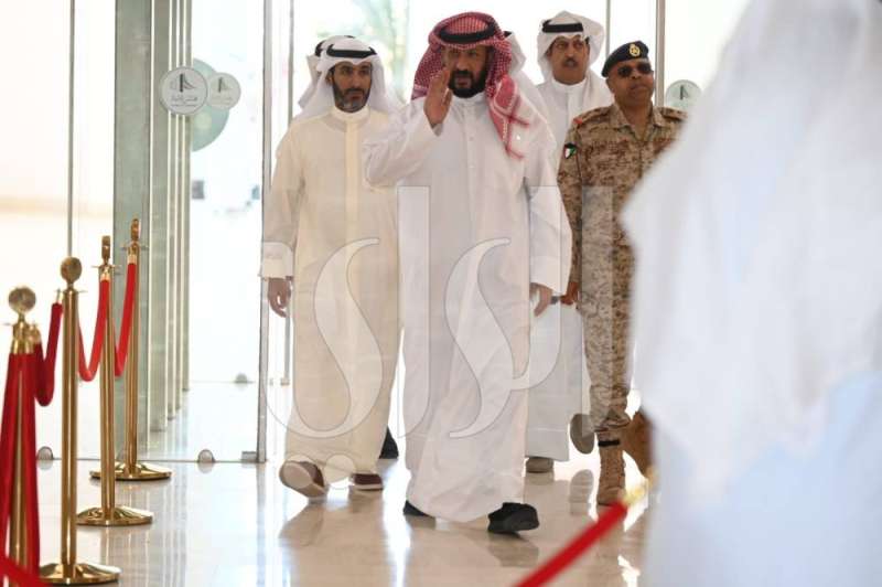 وصول وزير الدفاع 