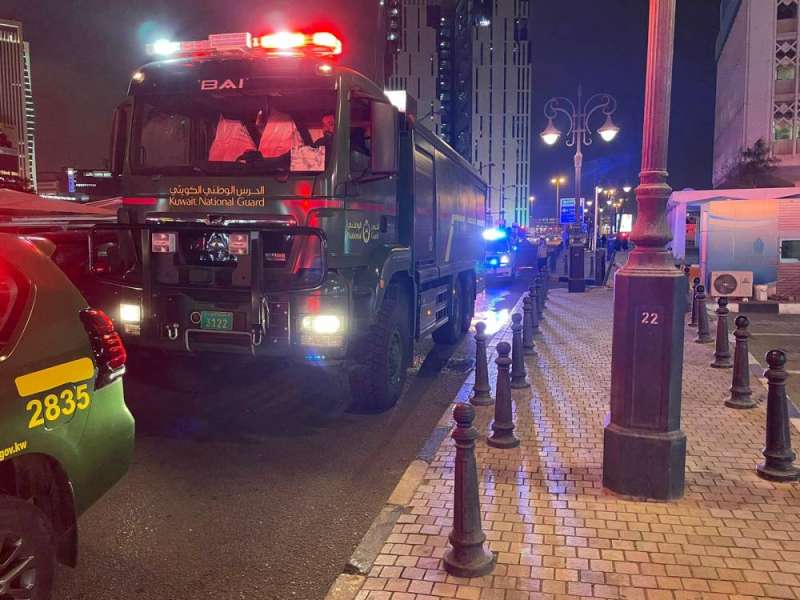 «الحرس الوطني» يشارك في إخماد حريق المباركية
