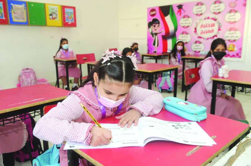 تطوير النظام التعليمي من أهم مشاريع الخطة الانمائية
