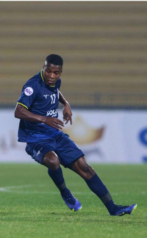 الكولومبي كارلوس ريفاس احرز ثلاثية في مرمى الشباب