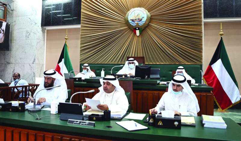 
جلسة المجلس البلدي خلال انعقادها أمس 	(تصوير نايف العقلة)
