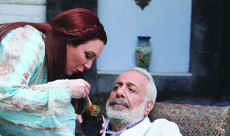 
أيمن زيدان وسولاف فواخرجي في «الكندوش2»
