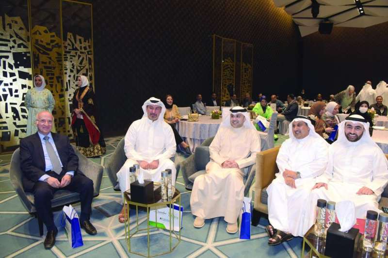 السند متوسطاً عدداً من الأطباء
