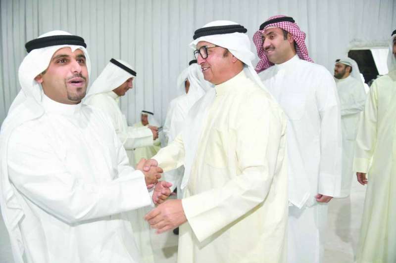 
شايع الشايع مهنئاً المحري بشهر رمضان
