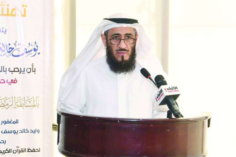 
فريد عمادي ملقياً كلمته
