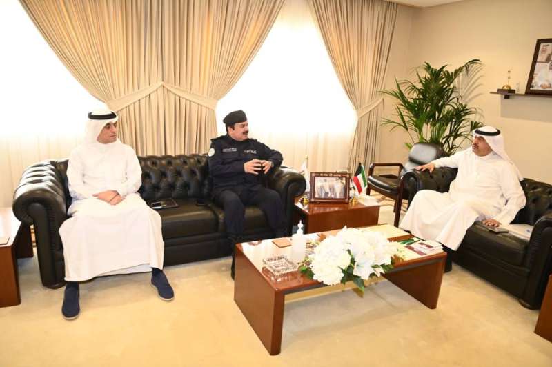   الأصفر خلال استقباله العلي والبدر