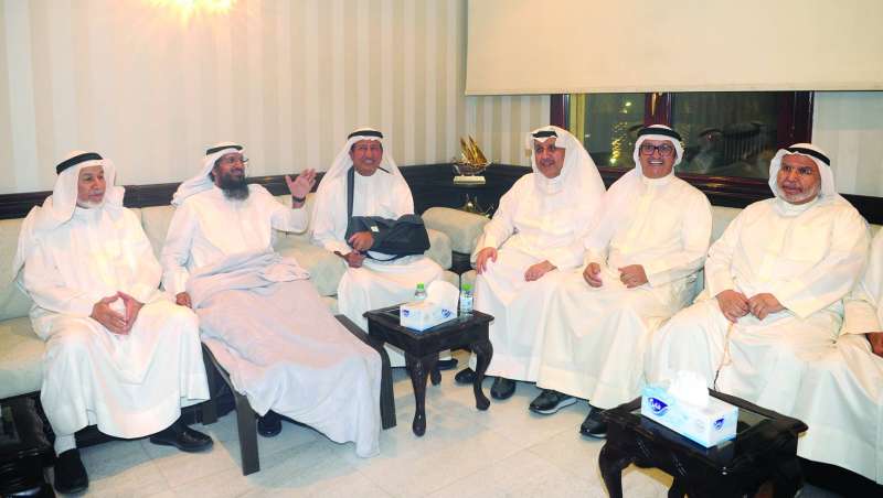 
الشايع وحمد جابر العلي وعدد من الضيوف