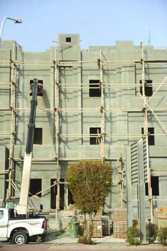 غلاء أسعار مواد البناء يرهق المواطنين (تصوير سعود سالم)