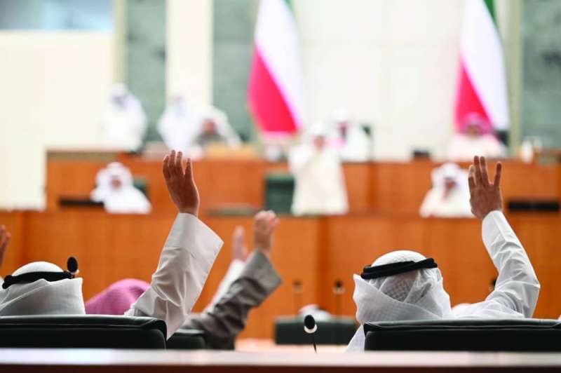 العين على مجلس الأمة لإقرار منحة المتقاعدين
