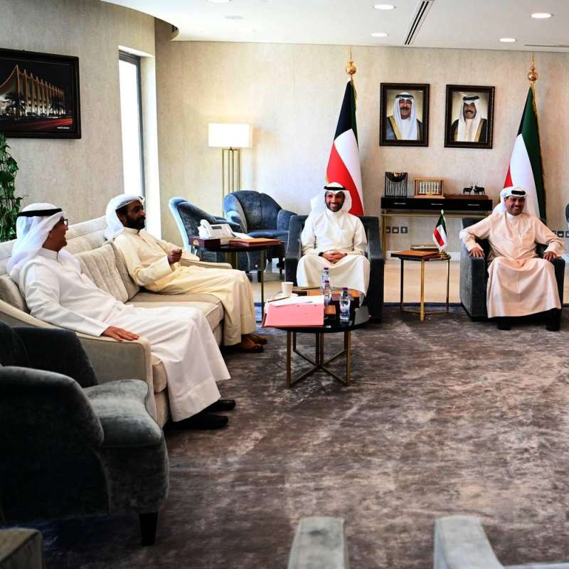 مكتب مجلس الأمة يعقد اجتماعه برئاسة الغانم
 